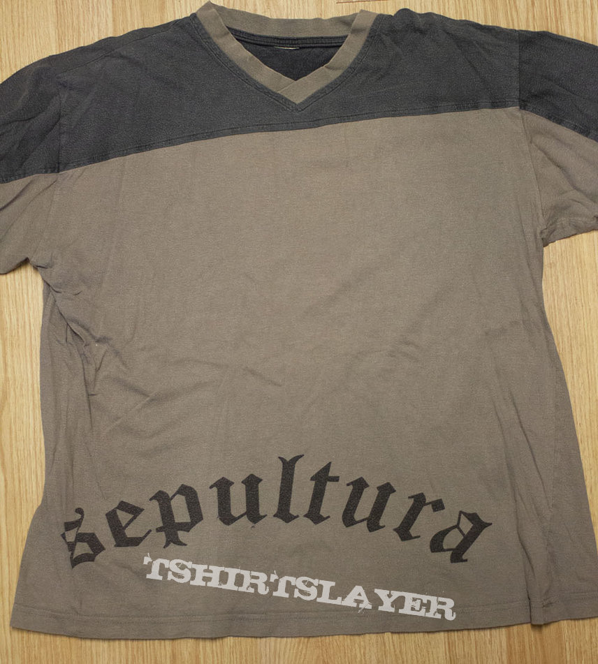 Sepultura - V-Neck Shirt