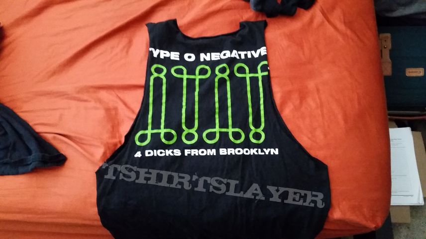 Type O Negative &quot;Silence = Deaf&quot; cut up tank