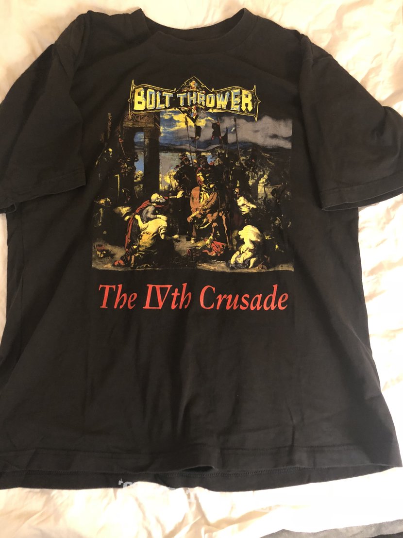 Bolt thrower