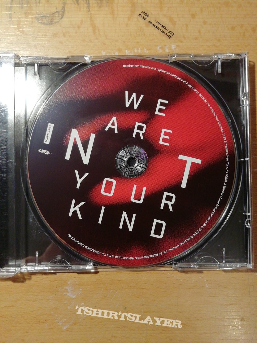 CD - SLIPKNOT - ( WE ARE NOT YOUR KIND )