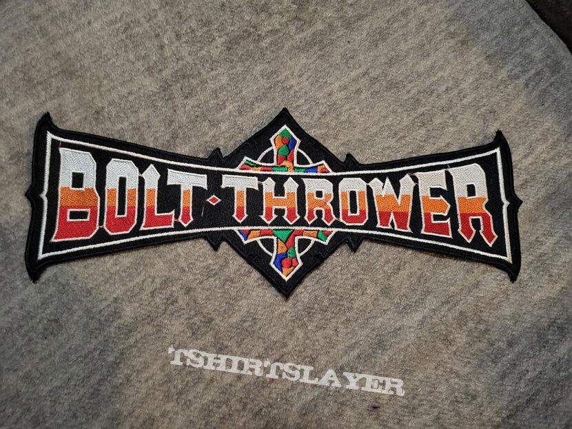 Bolt thrower back shape 