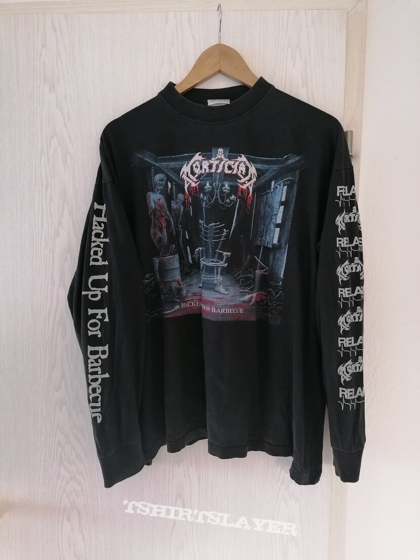 Mortician hacked up for barbecue longsleeve XL