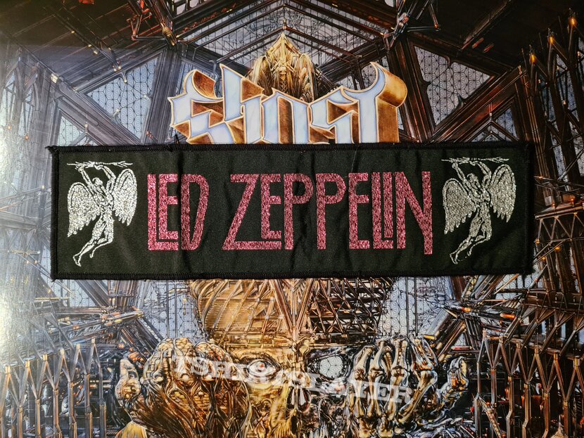 Strip Zeppelin