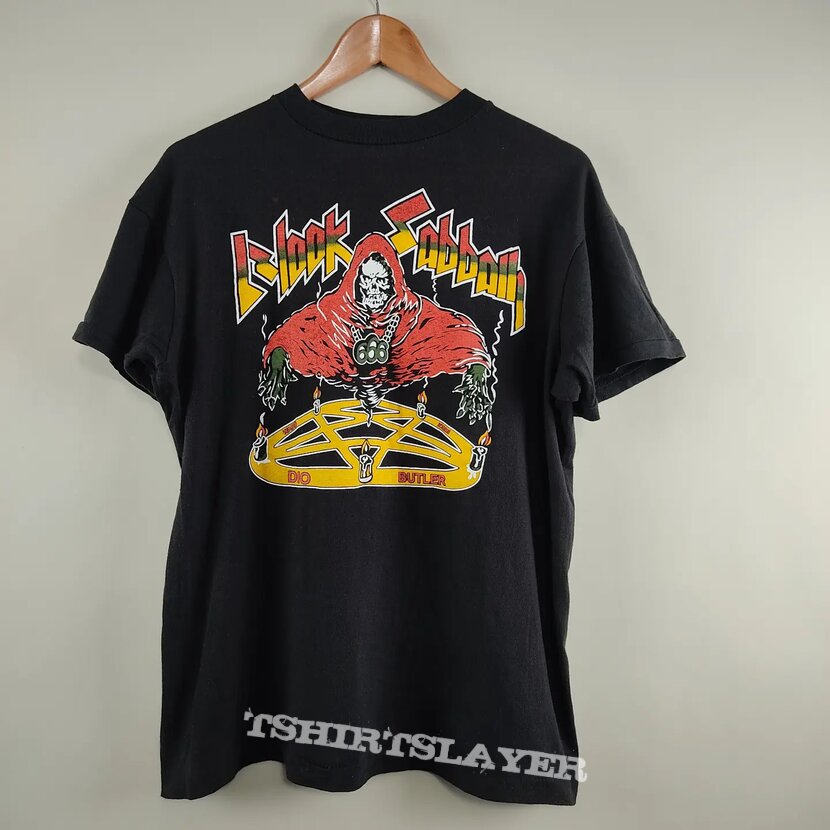 early 80's Black Sabbath Concert Tee M fits L | TShirtSlayer early 80's Black Sabbath Concert Tee M fits L | TShirtSlayer