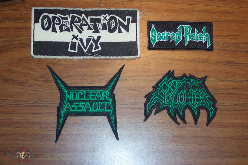 Sacred Reich 4 patches