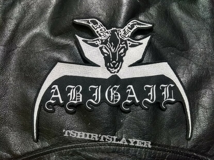 Abigail - Logo Backshape