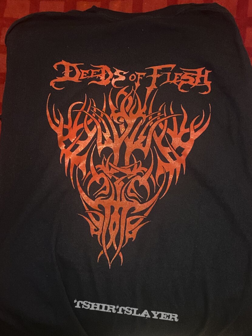 Deeds of flesh gradually melted shirt