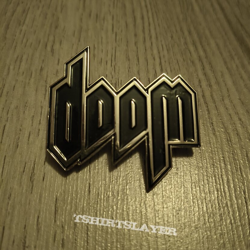 Branca Studio - Doom pin Branca Studio - Doom pin