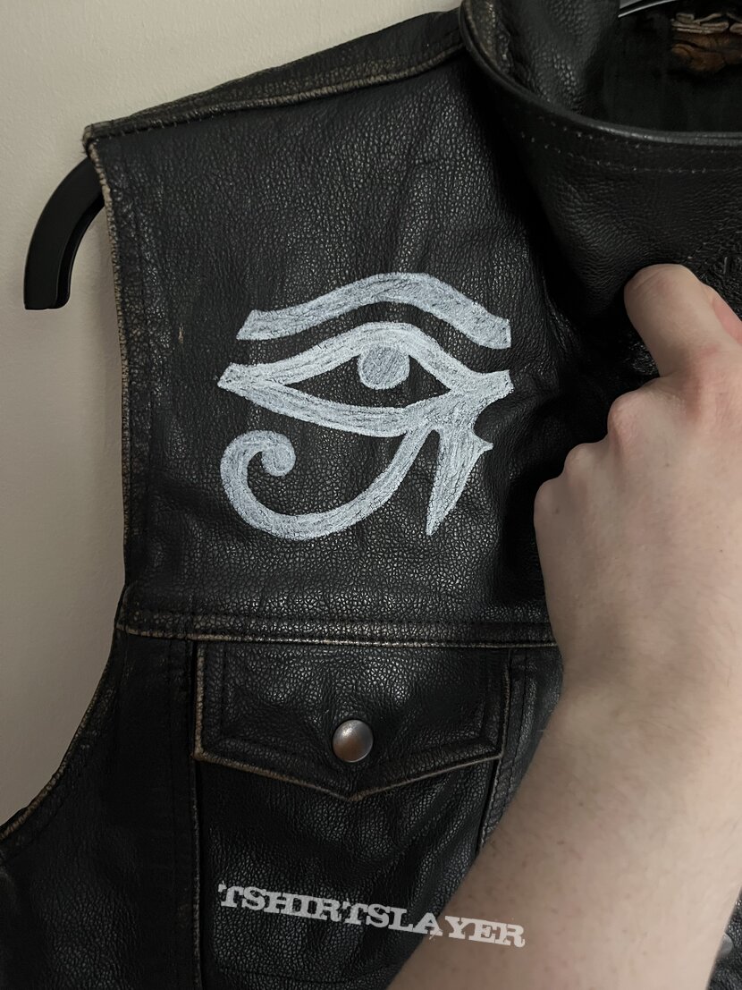 Painted Nile vest 