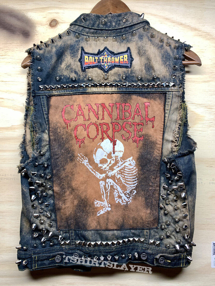 Cannibal Corpse Butchered at Birth Battle Vest x other patches