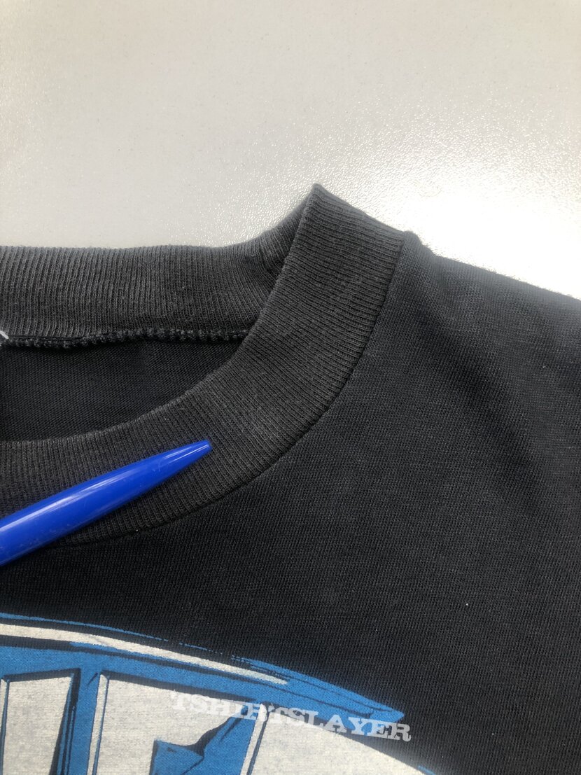 SINNER Comin‘ Out Fighting Shirt 1986 SINNER Comin‘ Out Fighting Shirt 1986