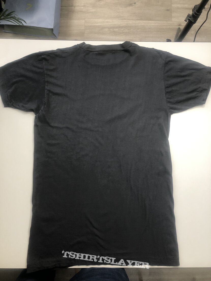 SINNER Comin‘ Out Fighting Shirt 1986 SINNER Comin‘ Out Fighting Shirt 1986