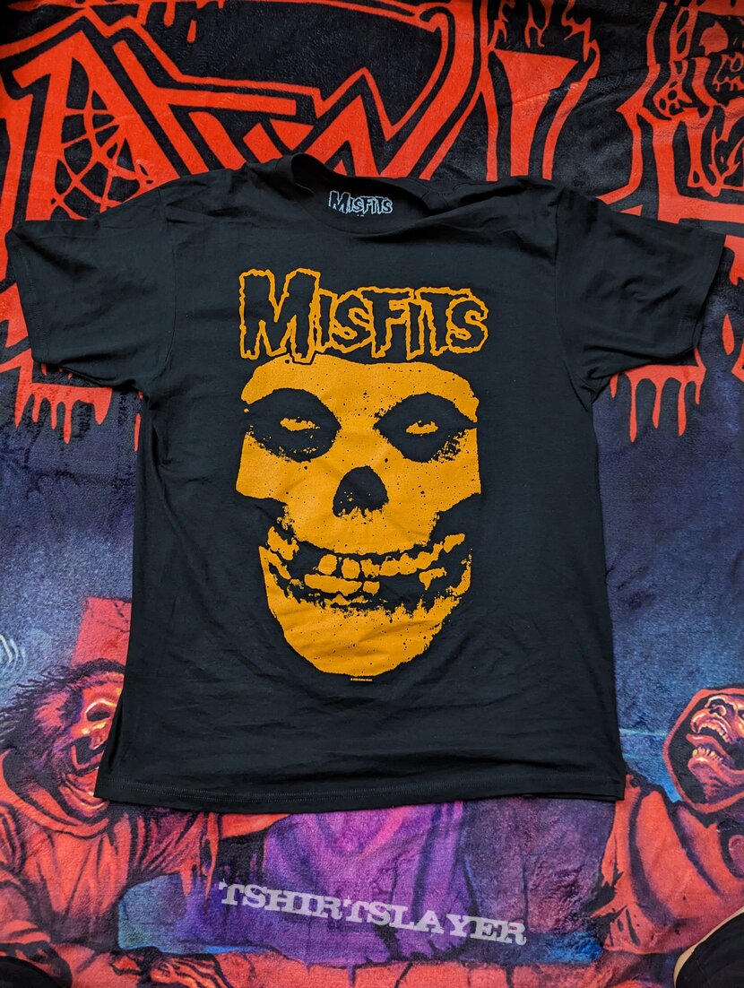 Misfits orange skull shirt