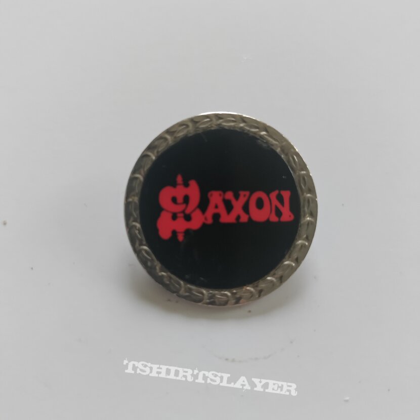 Saxon logo round metal pin