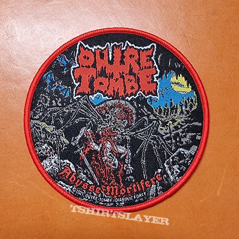 Outre Tombe, Abysse Mortifere, red border circle patch