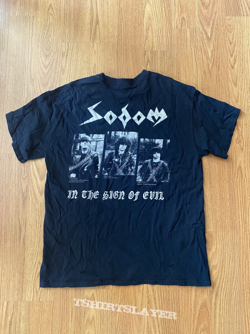 Sodom - In The Sign of Evil (Large Size) | TShirtSlayer TShirt and ...