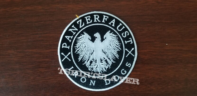 Panzerfaust - Iron Dogs