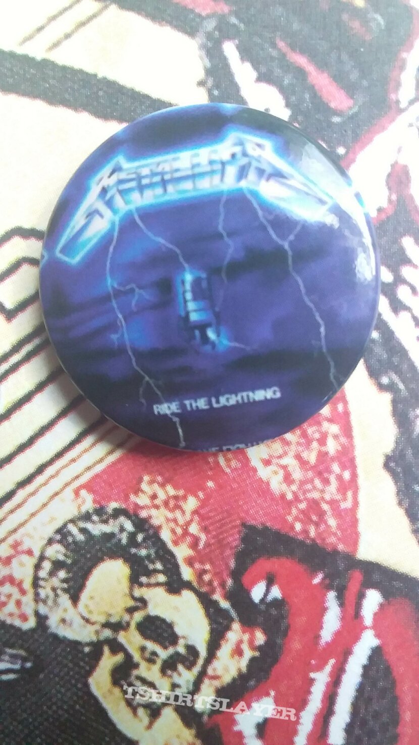 Metallica Ride the Lightning pin