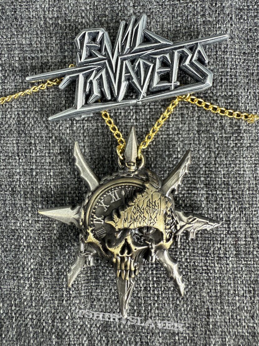 Evil Invaders - Metal Pin