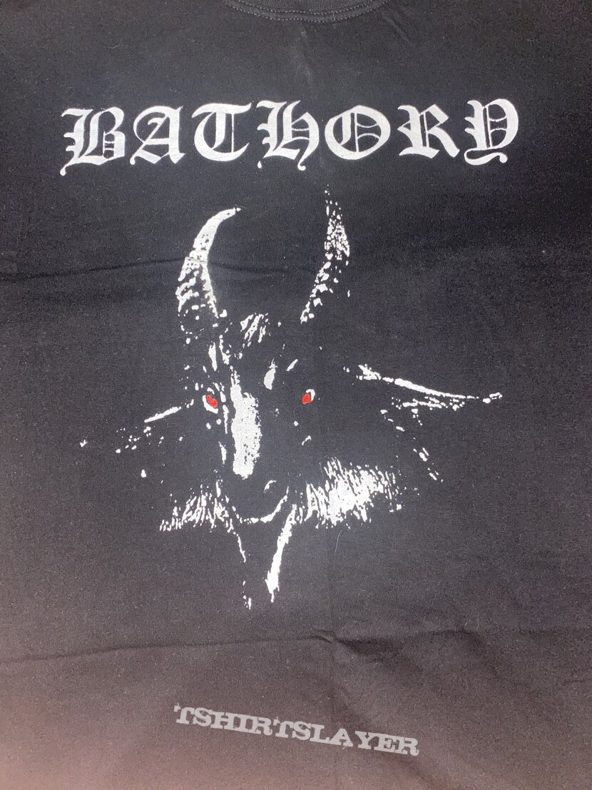 Camiseta Bathory. | TShirtSlayer TShirt and BattleJacket Gallery