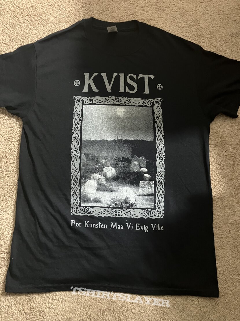 Kvist “For kunsten maa vi evig vike” shirt