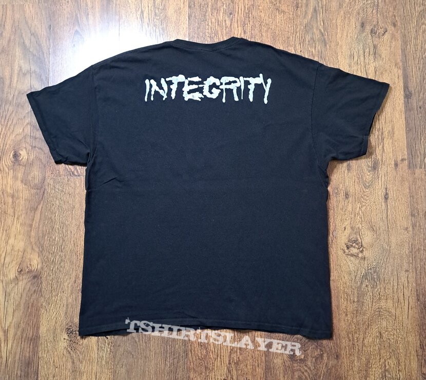 Integrity x T-Shirt