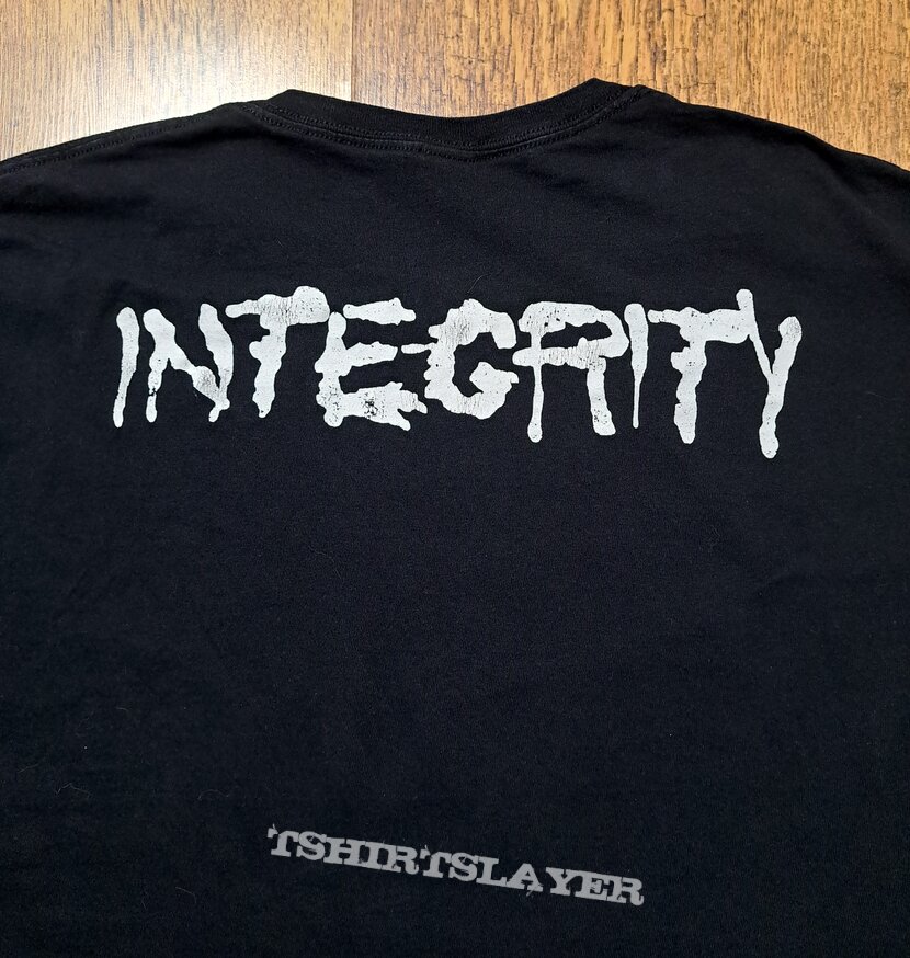 Integrity x T-Shirt