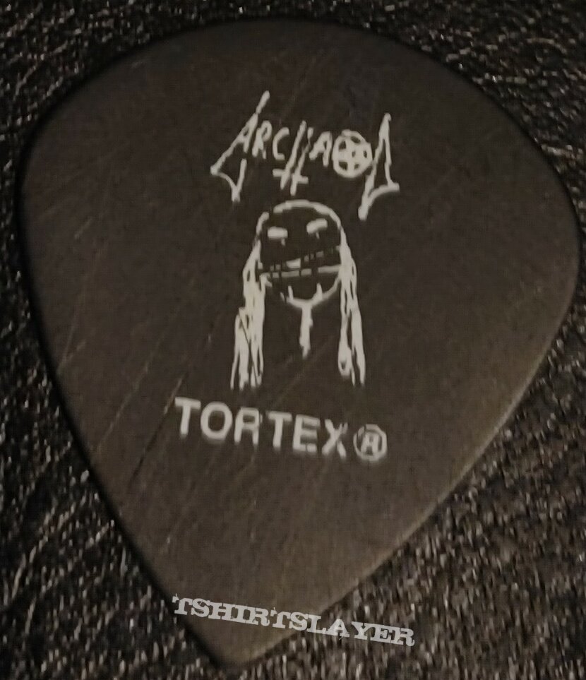 1349 guitar pick