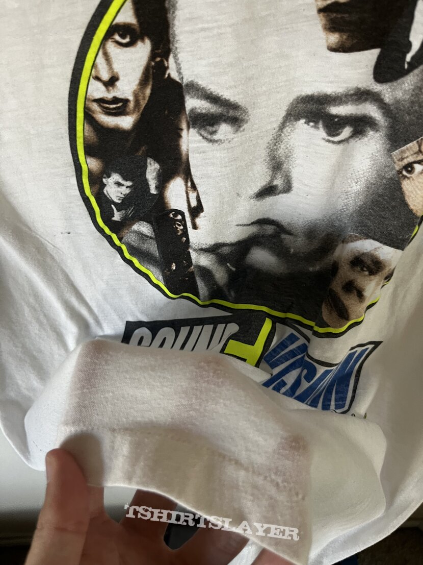 1990 David Bowie “Sound + Vision” Tour Shirt. | TShirtSlayer 1990 David Bowie “Sound + Vision” Tour Shirt. | TShirtSlayer
