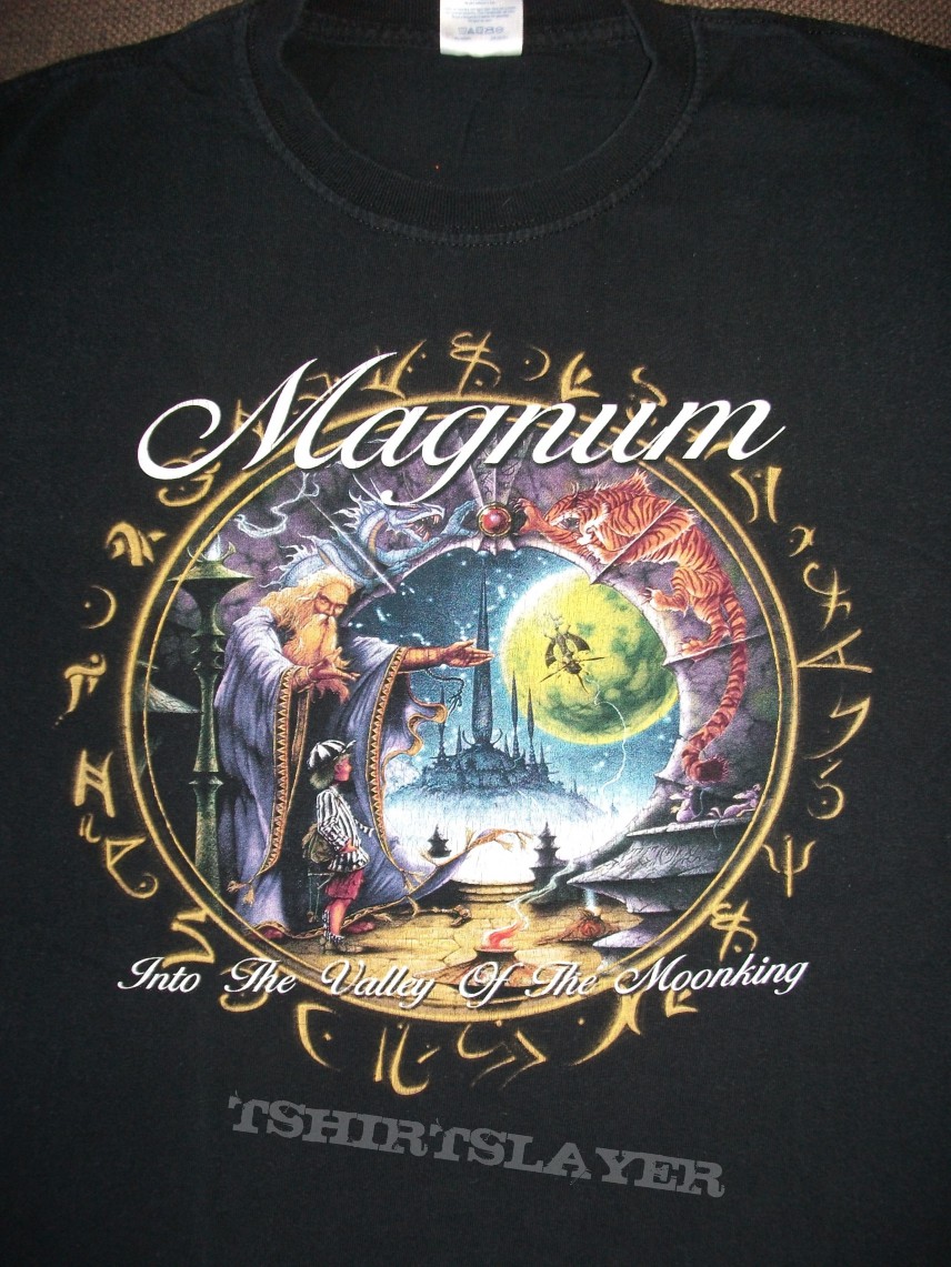 Magnum Moonking tour tee