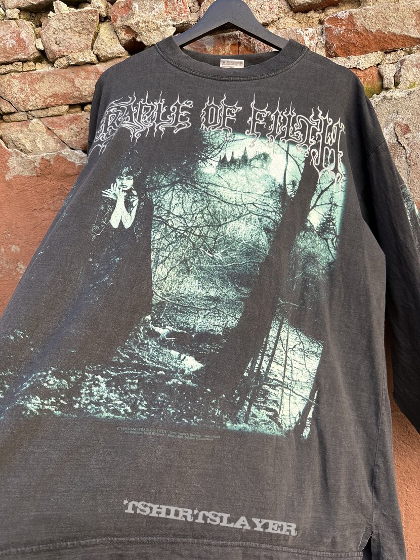 Cradle of Filth 1996 Dusk and her embrace