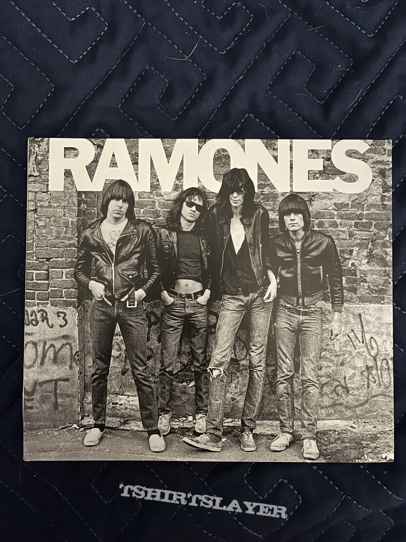 Ramones Self Titled cd