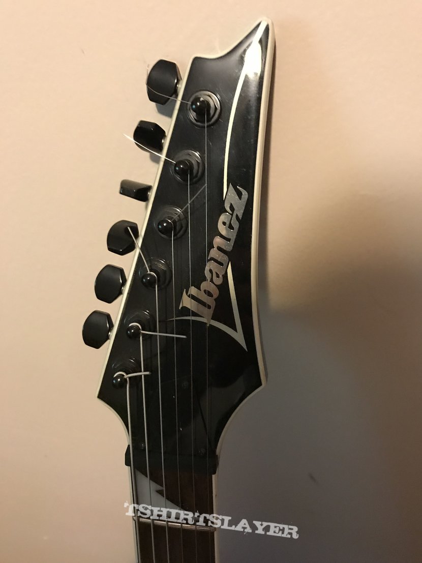 Ibanez VBT700 Flying V 