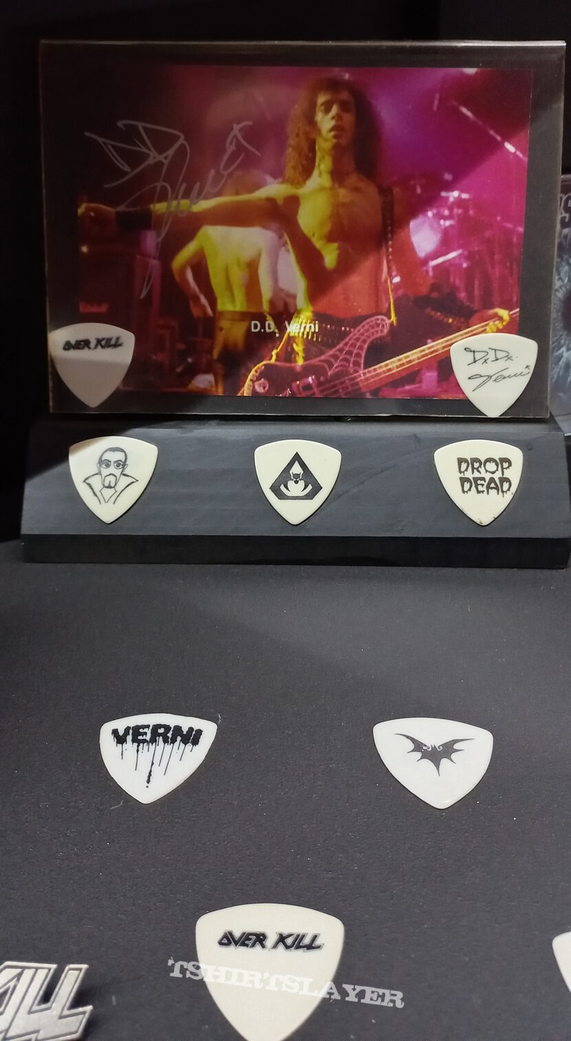 Overkill D.D. signed pictures guitar pick&#039;s and more....