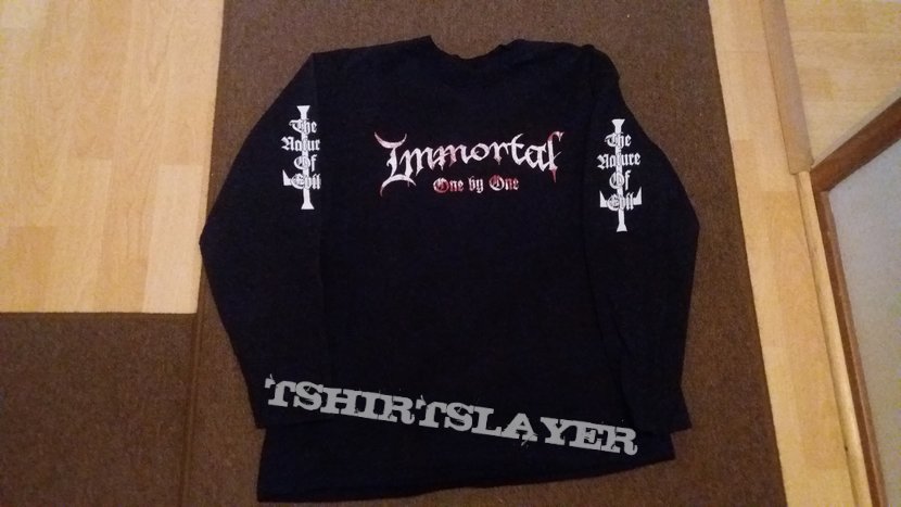 Immortal One By One Longsleeve Immortal One By One Longsleeve