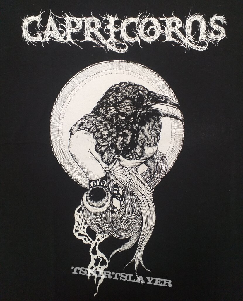 Capricorns Bird T-shirt