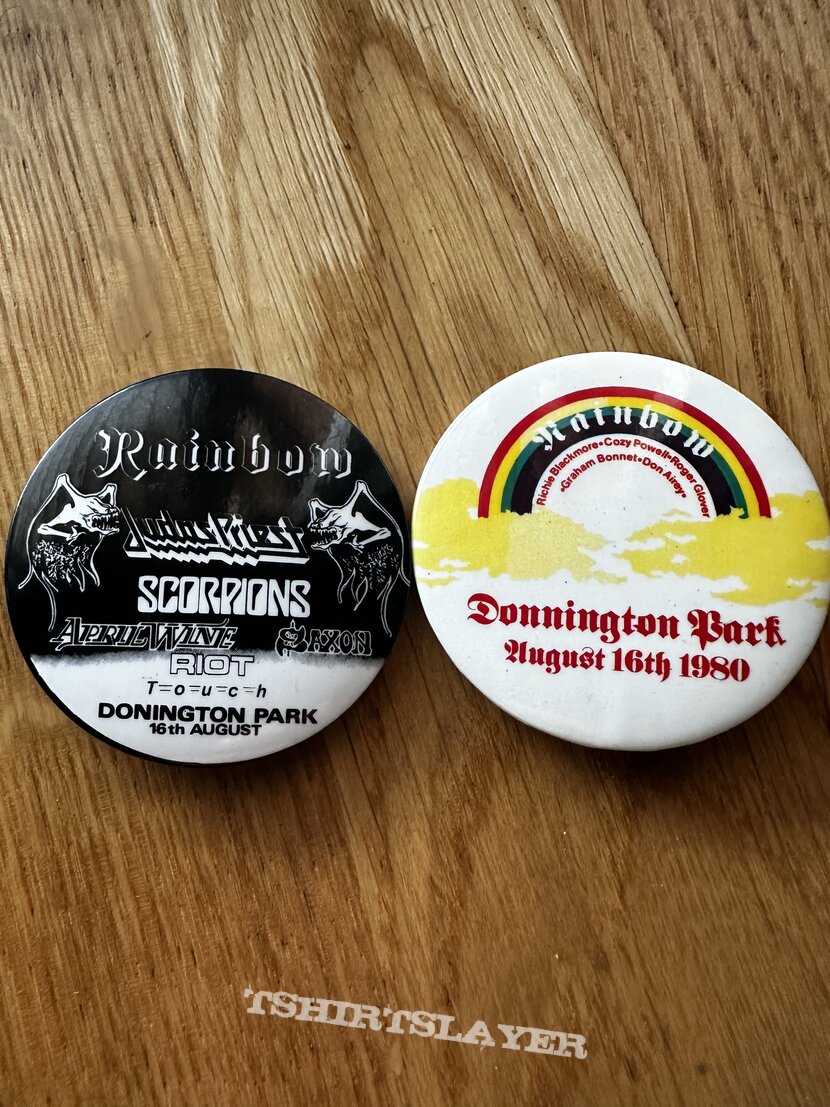 Rainbow 1980 donington badges