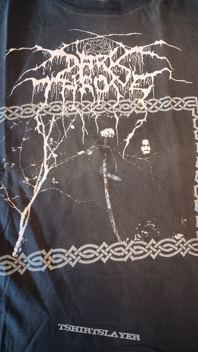 Darkthrone Under a funeral Moon