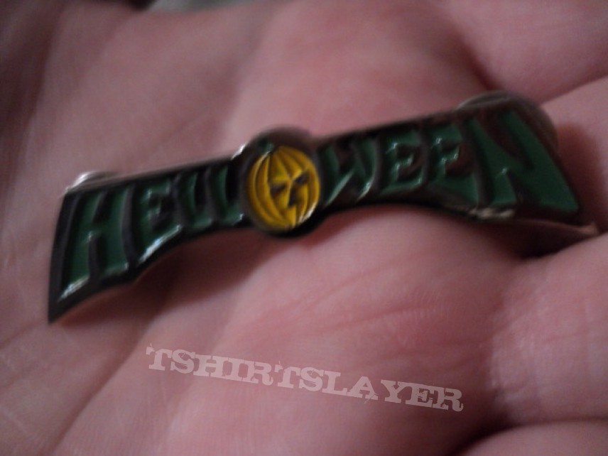 Other Collectable - Helloween pins.