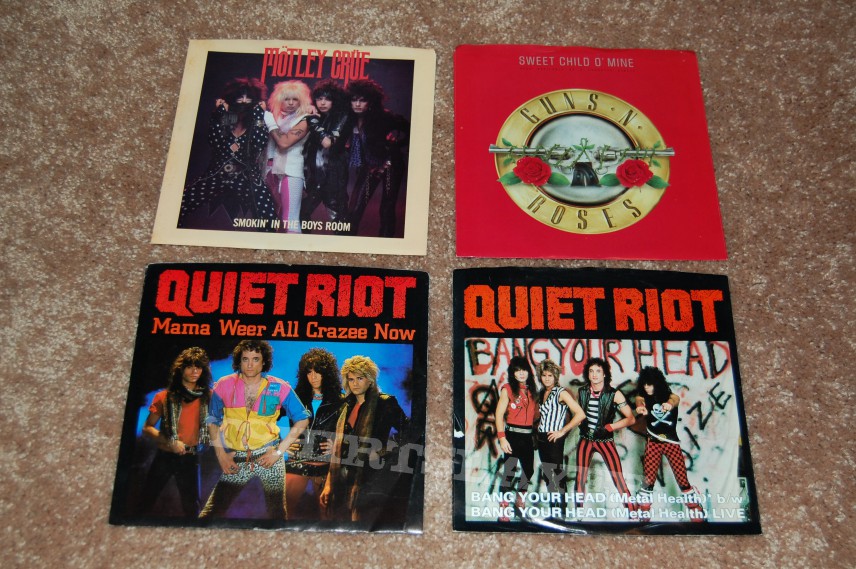 Other Collectable - Some metal 45&#039;s