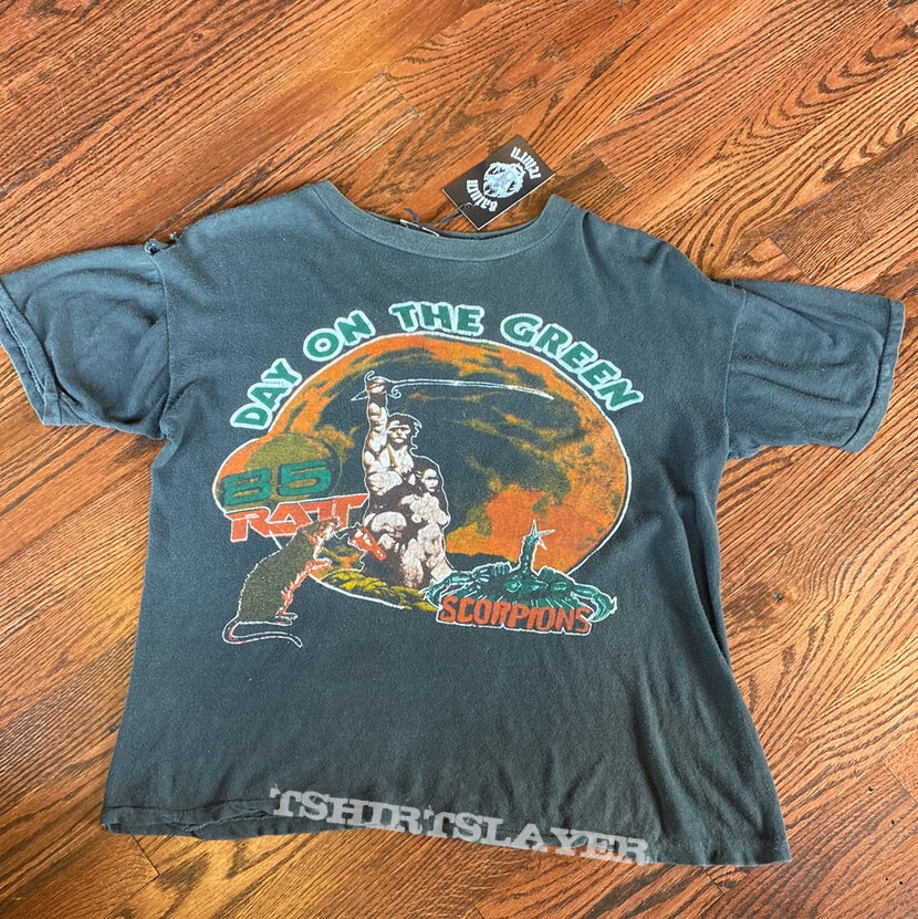 Scorpions 1985 “Day on the Green” Concert T-Shirt Scorpions 1985 “Day on the Green” Concert T-Shirt