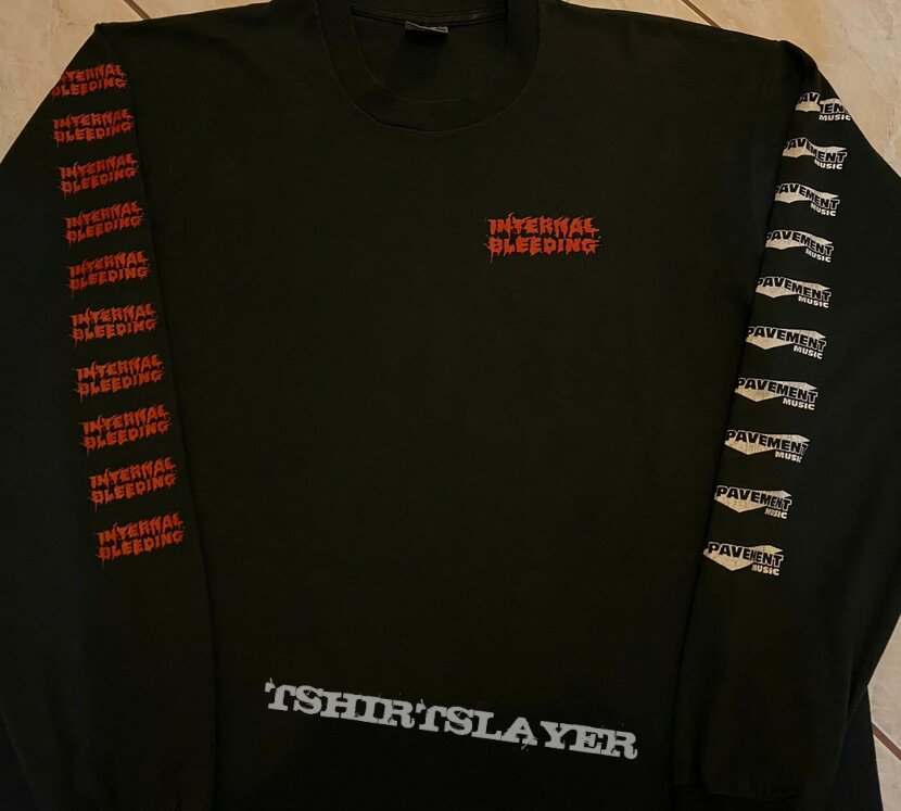 INTERNAL BLEEDING Pit Heaving Warfare Longsleeve INTERNAL BLEEDING Pit Heaving Warfare Longsleeve