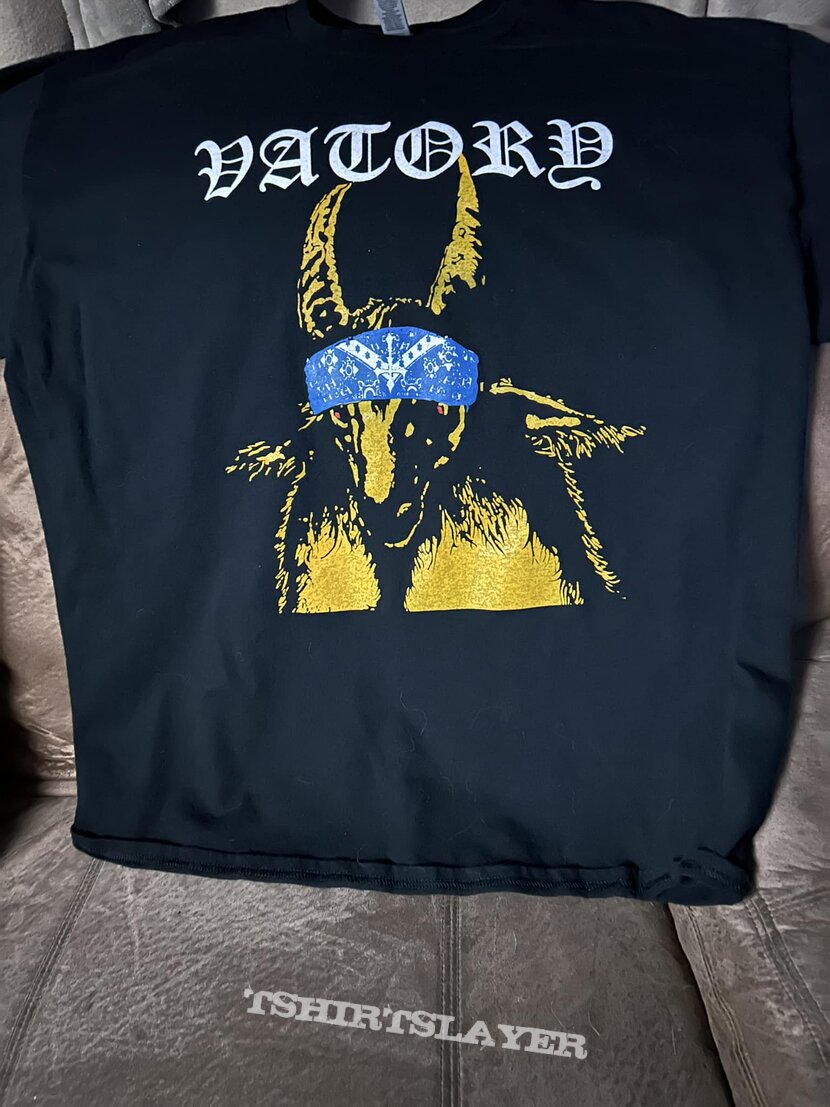 Bathory yellow goat