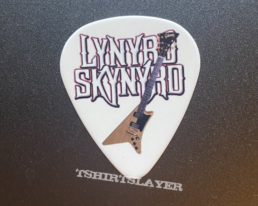 Lynyrd Skynyrd - Rickey Medlocke guitar pick