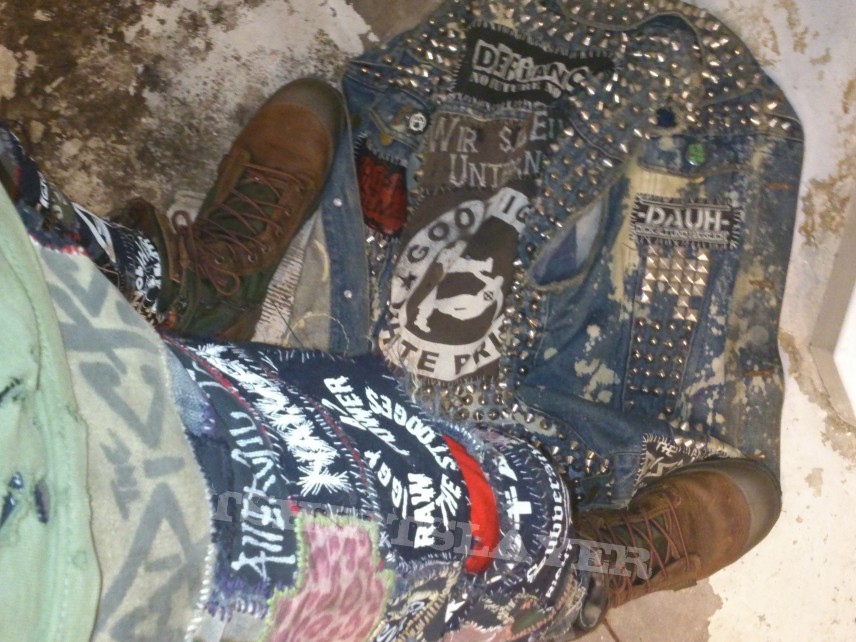 Defiance Crust Pants &amp; vest