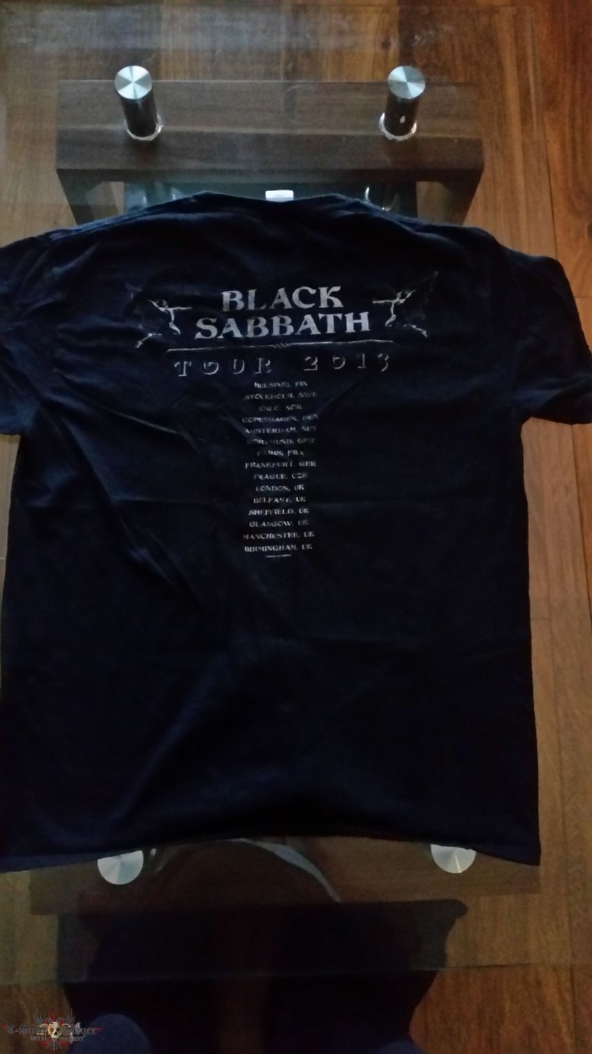 Black sabbath tour shirt
