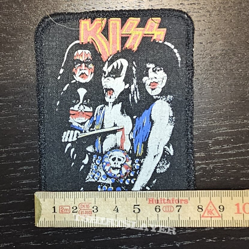 Kiss  - Printed Patch Old Gene with a knife