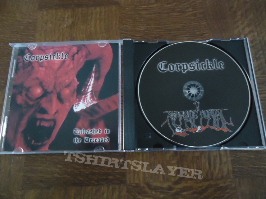 Roadside Burial - Corpsickle Roadside Burial / Corpsickle split cd  }: