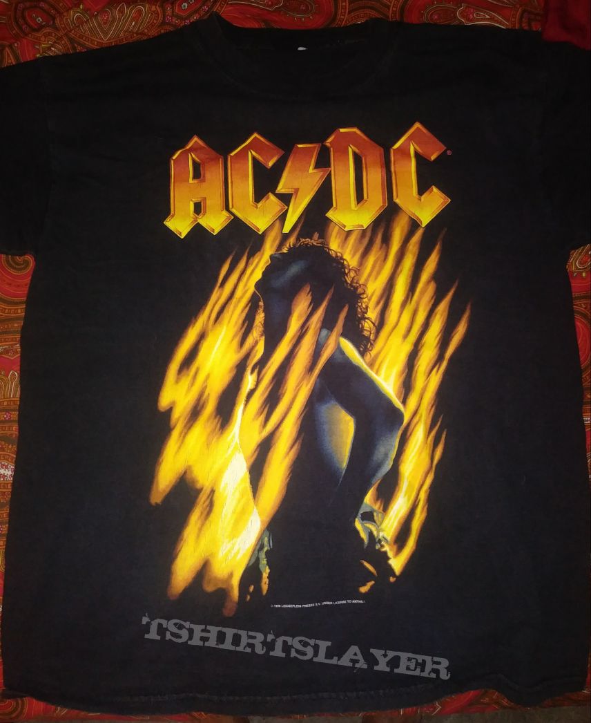 AC/DC Bonfire