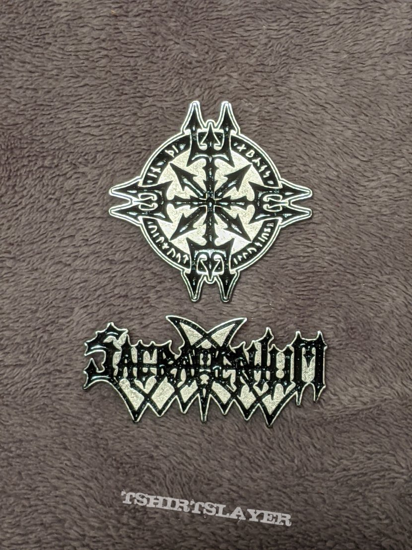 Sacramentum pins